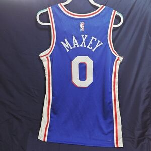 Nike Philadelphia Sixers Basketball Jersey Maxey #0 Men's Size Medium DN2018-404